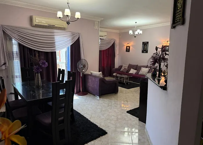 Flat In El Kawthar *